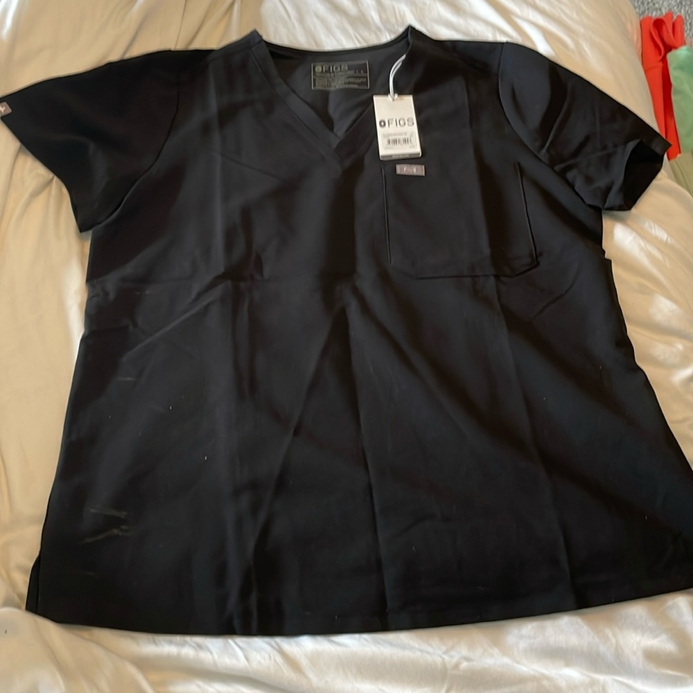 Figs Catarina one pocket scrub top size L
